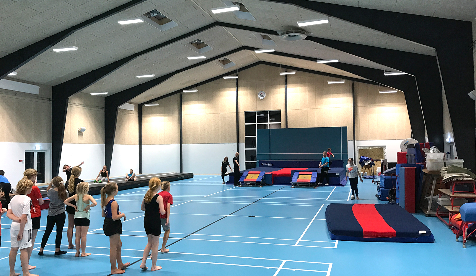 Hph Totalbyg Mørke Springcenter 4