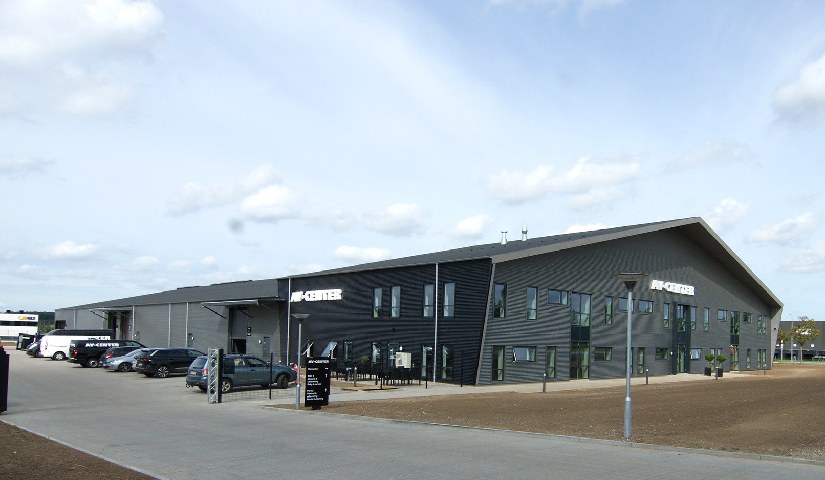 Hph Totalbyg AV Center 3