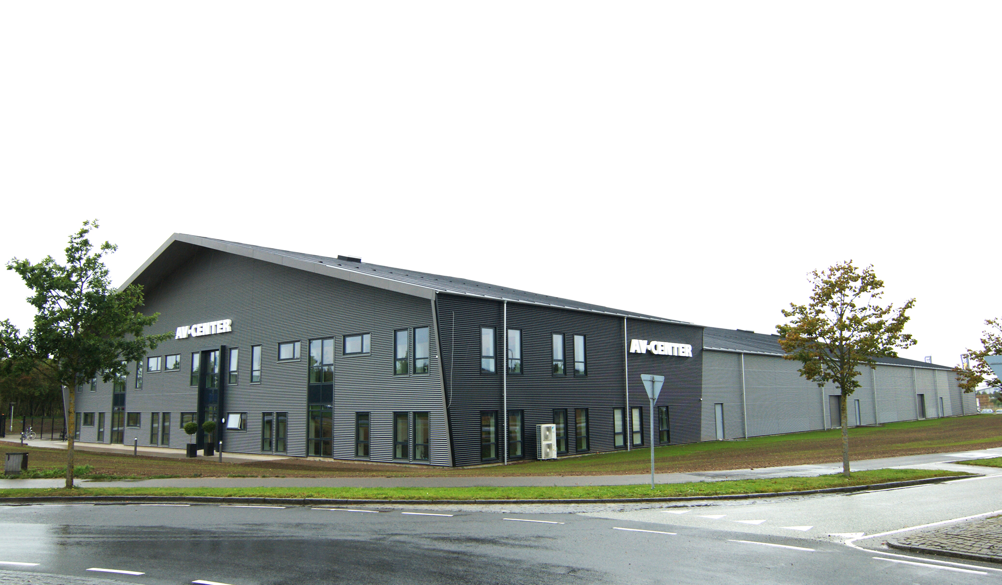 Hph Totalbyg AV Center