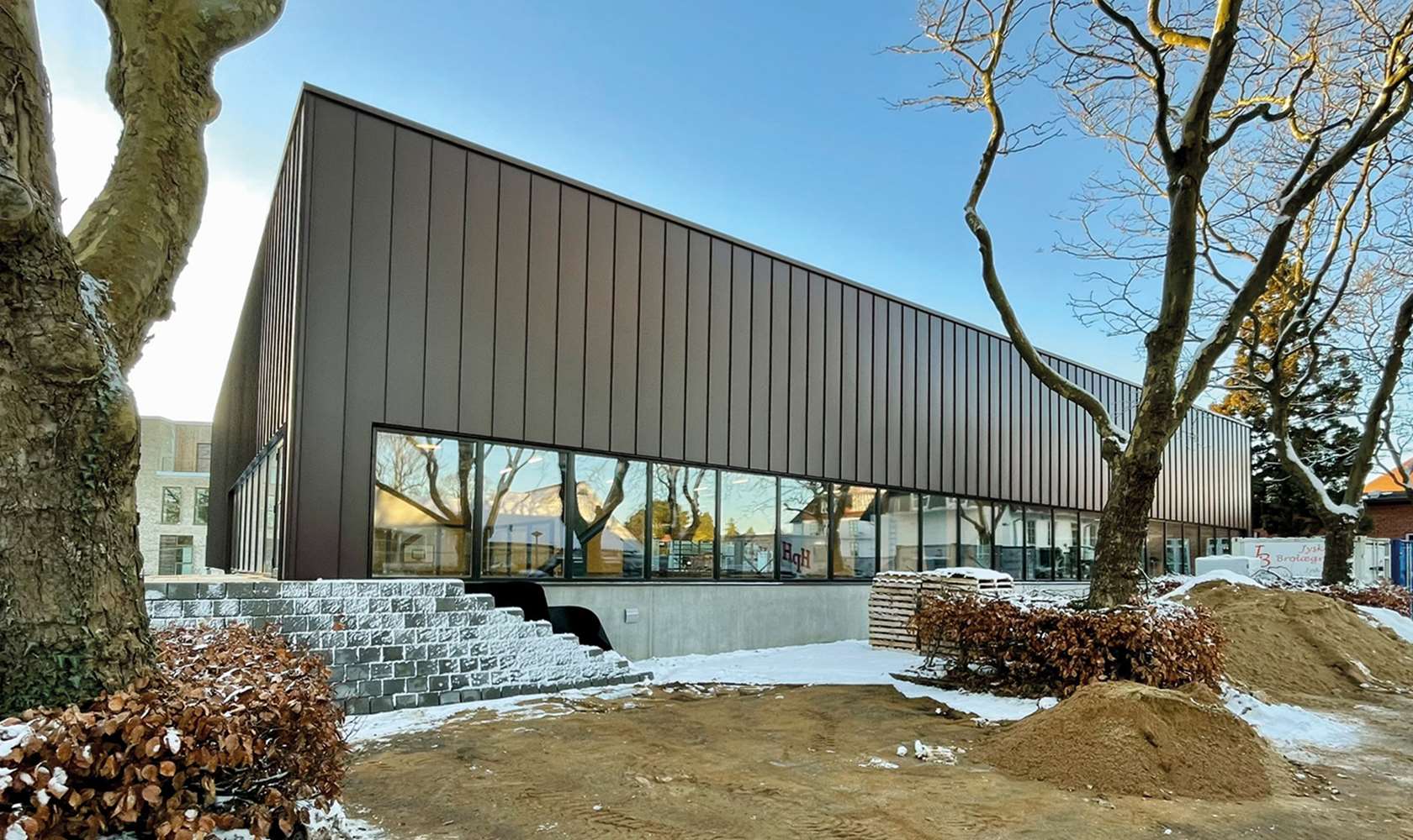 Risskov Efterskole 1.000 m2 nyt bevægelseshus