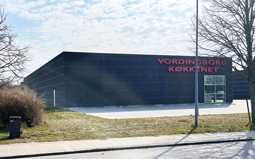 1.000 m2 udstilling og butik i Slagelse