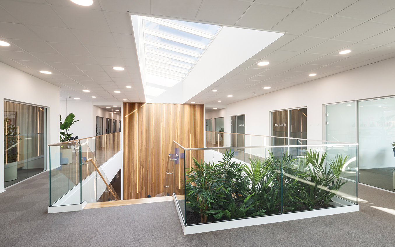 HPH Totalbyg Blå Kors 12