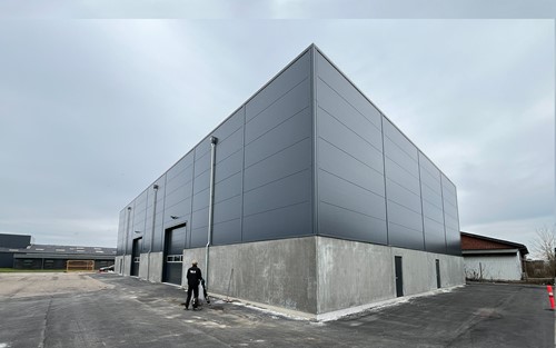 1000 m2 ny lagerhal.